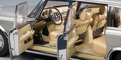 Mercedes-Benz 600 SWB