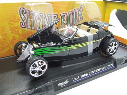 1933 Ford Convertible Coupé 