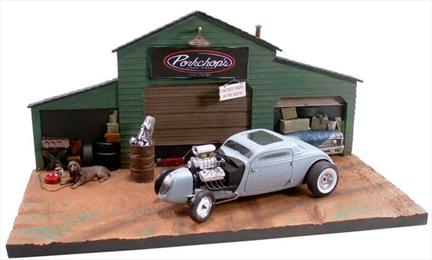Diorama Pork Chop "Hide Out"