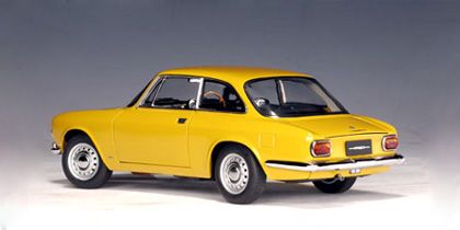 Alfa Romeo 1750 GTV 1967 (RHD) 