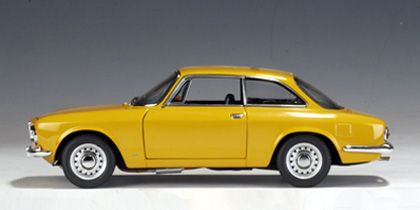Alfa Romeo 1750 GTV 1967 (RHD)