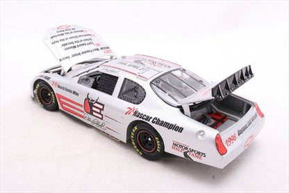 Dale Earnhardt &quot;Hall Of Fame&quot; 2006 Monte Carlo SS