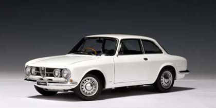 Alfa Romeo 1750 GTV 1967 (RHD)