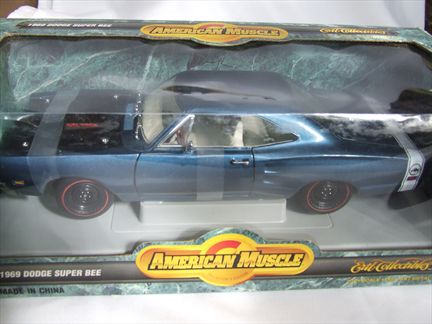 ミニカー AMERICAN MUSCLE 1969 DODGE SUPER BEE PRE-ORDER