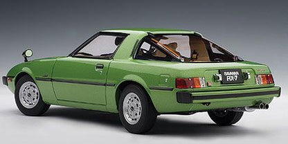 Mazda Savanna RX-7 - Right driver