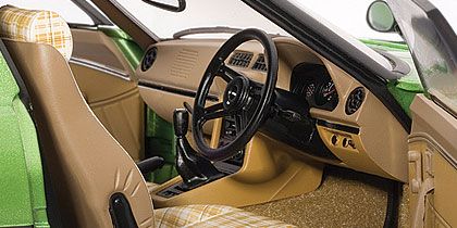 Mazda Savanna RX-7 - Right driver