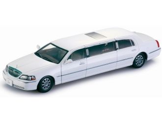 Lincoln Town Car 2003 Limousine