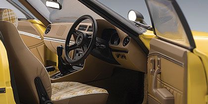 Mazda Savanna RX-7 - Conduite a droite