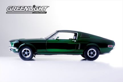 Ford Mustang 1968 "Bullitt" (Green Chrome)* see note