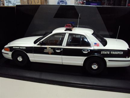 Ford Crown Victoria &quot;Texas Department Public Safety&quot;