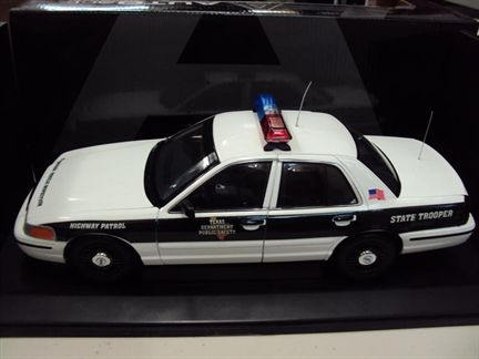 Ford Crown Victoria &quot;Texas Department Public Safety&quot;