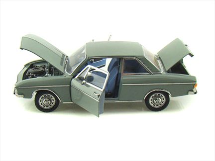 Audi 100 LS 1972 *défauts peinture*