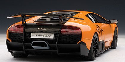 Lamborghini Murcielago LP670-4 SV 