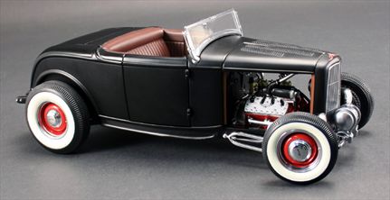 Ford 1932 Roadster (1 Left)