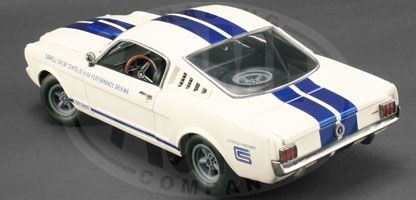 Ford Mustang Shelby GT-350 "Carroll Shelby Driving School" (box lightly damaged)