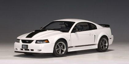 Ford Mustang Mach 1 2003