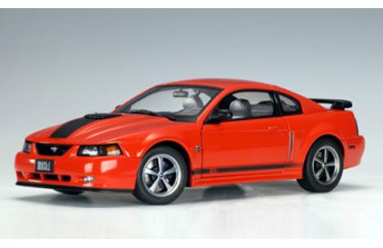 Ford Mustang Mach 1 2004