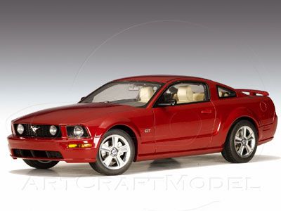 Ford Mustang GT 2005