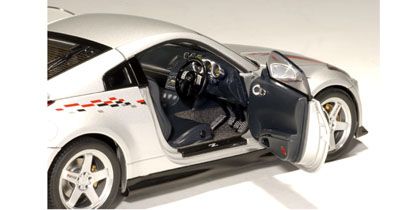 AUTOart 1/18 Nismo Nissan フェアレディZ S tune Nissan Nismo Fairlady Z S-Tune 2002 – Nice Car Collection